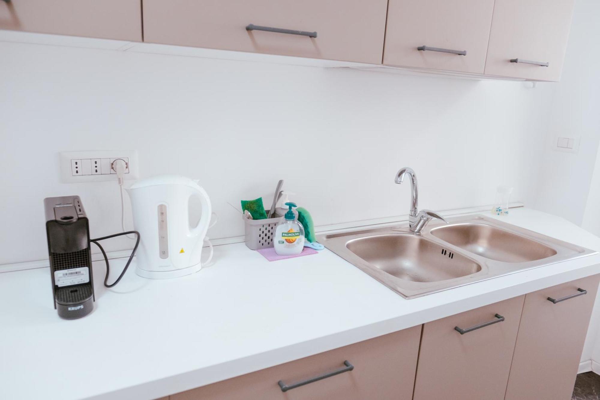Casa Di Neo Apartment Бари Екстериор снимка